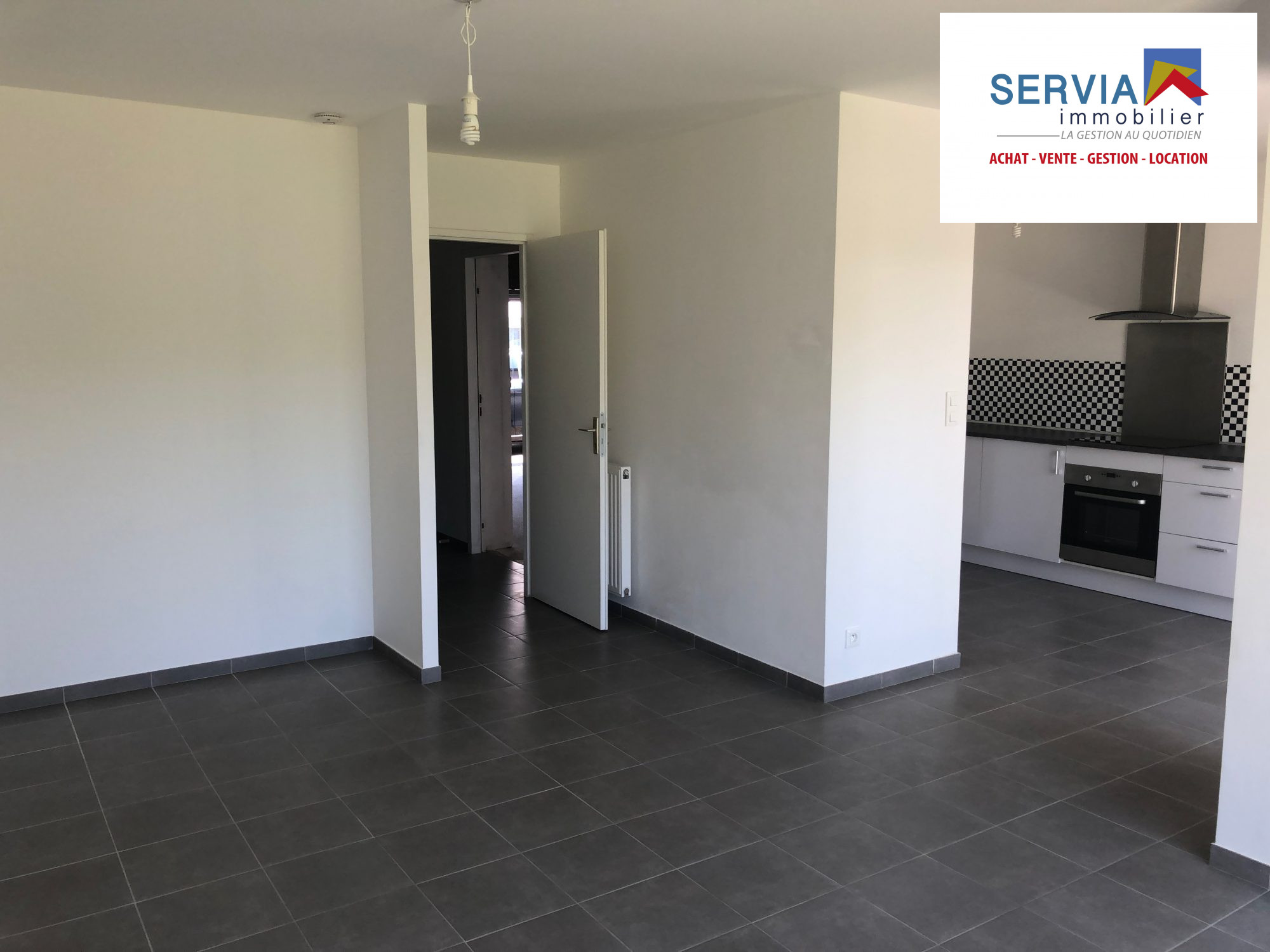 Photo 11 — SERVIA IMMOBILIER