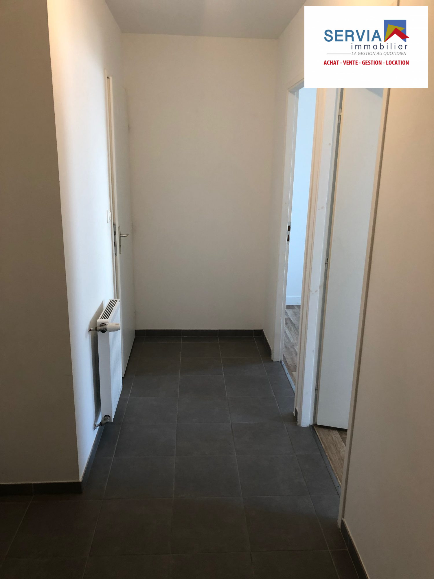 Photo 3 — SERVIA IMMOBILIER