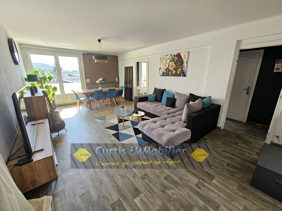 Photo 2 — CURTIS IMMOBILIER
