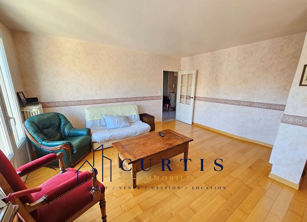 Photo 3 — CURTIS IMMOBILIER