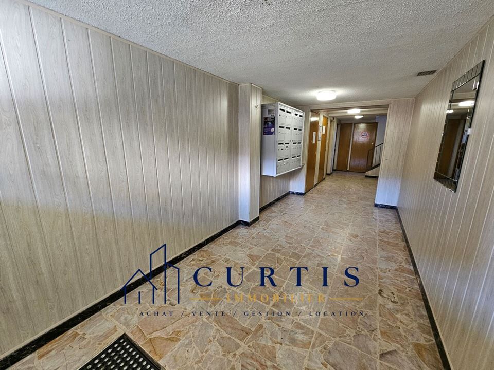 Photo 2 — CURTIS IMMOBILIER