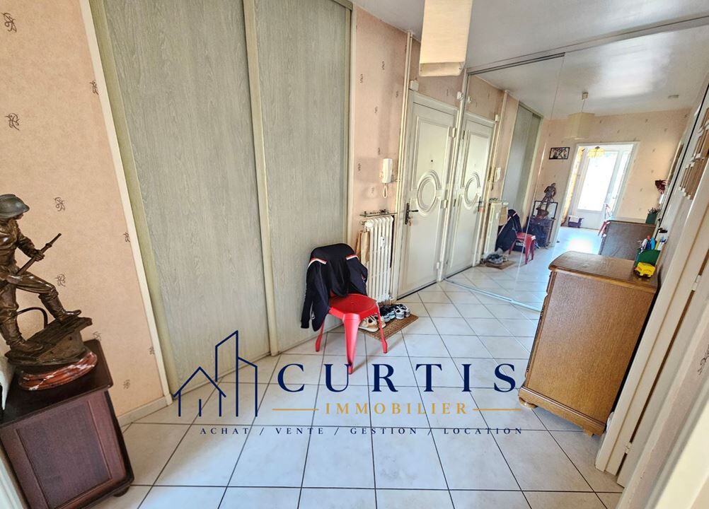 Photo 5 — CURTIS IMMOBILIER