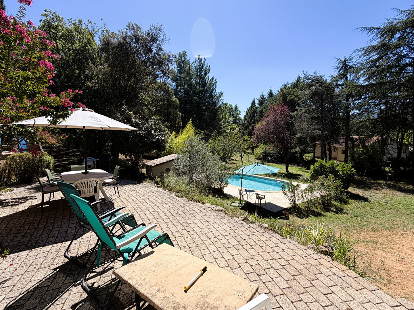 Photo 3 — Votre Maison Jouques
