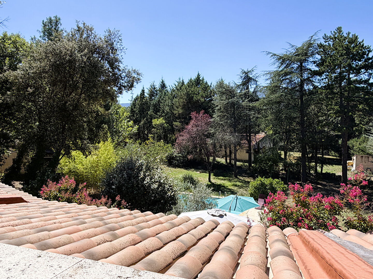 Photo 14 — Votre Maison Jouques