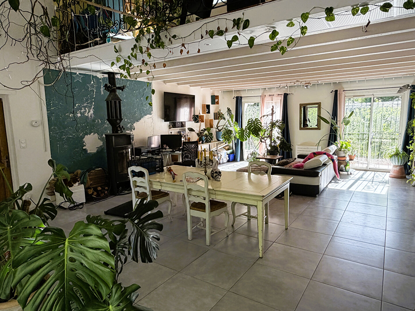 Photo 5 — Votre Maison Jouques