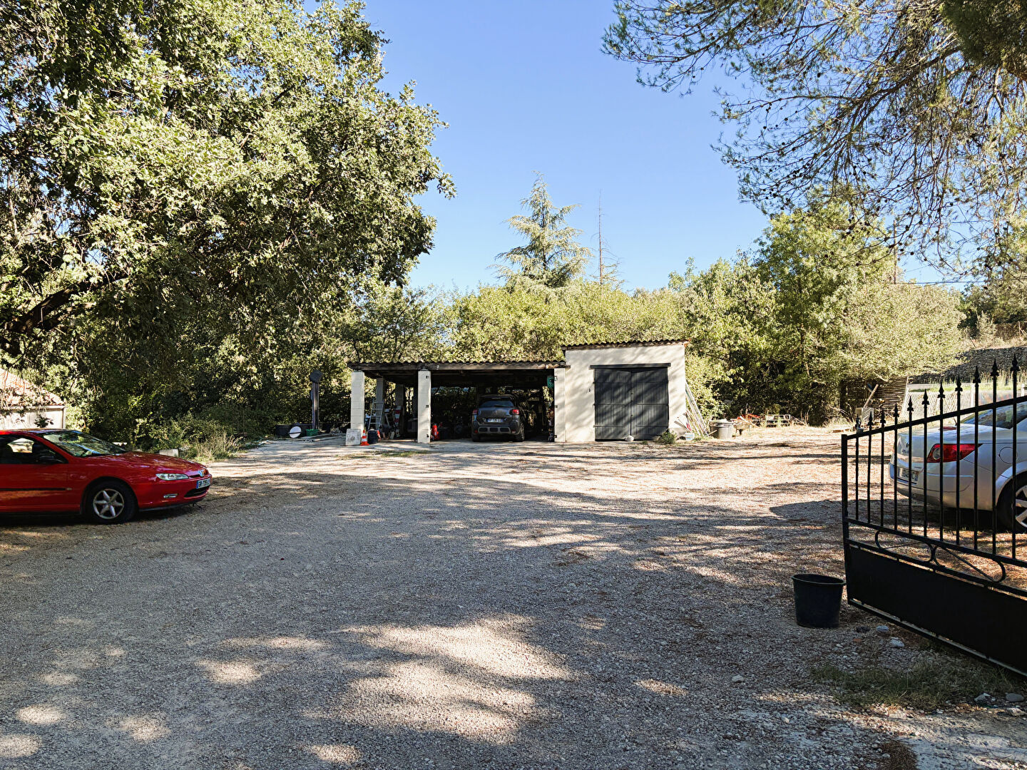 Photo 3 — Votre Maison Jouques