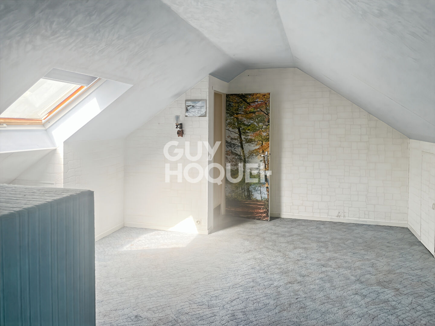 Photo 6 — GUY HOQUET GRETZ