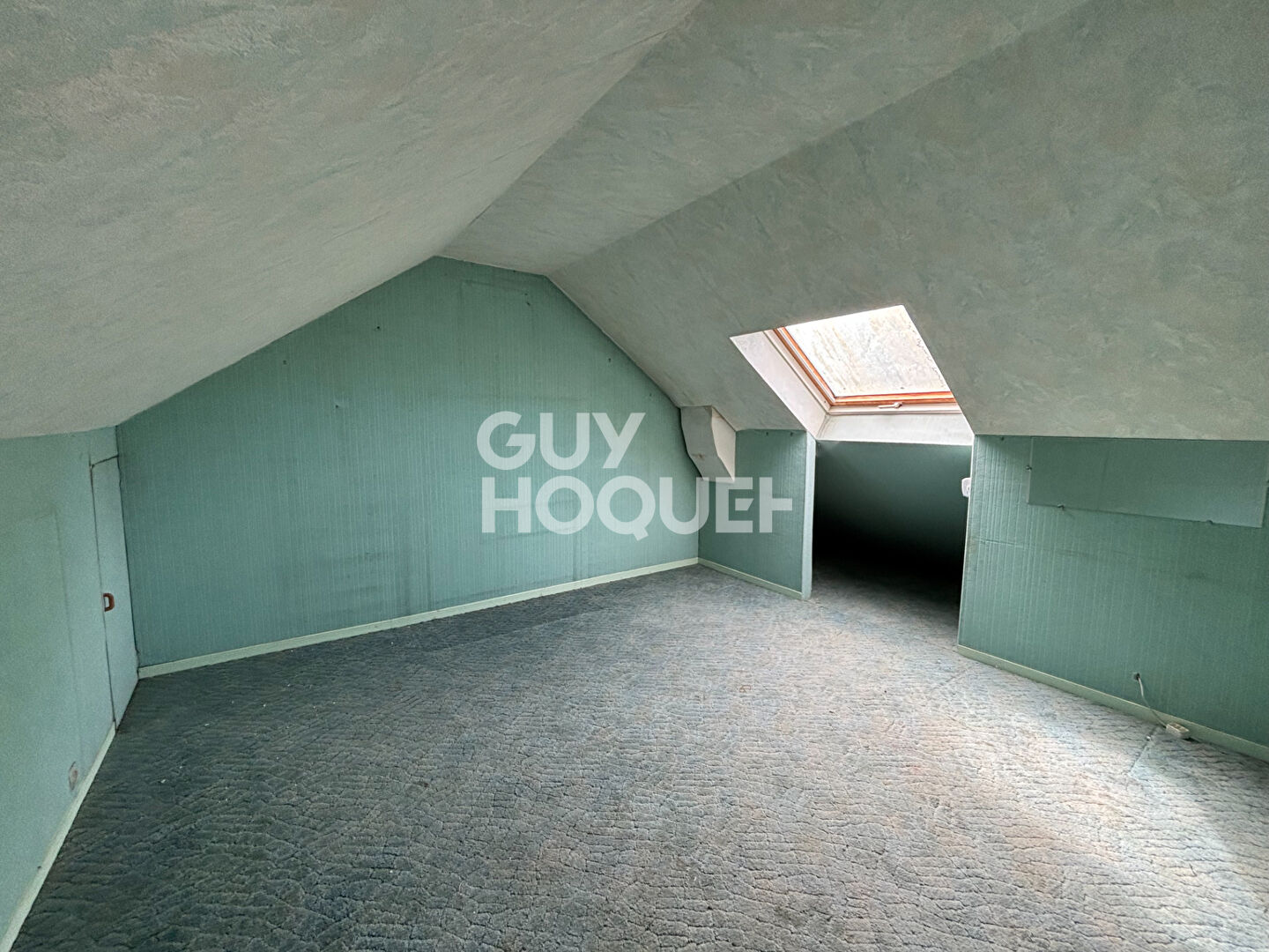 Photo 17 — GUY HOQUET GRETZ