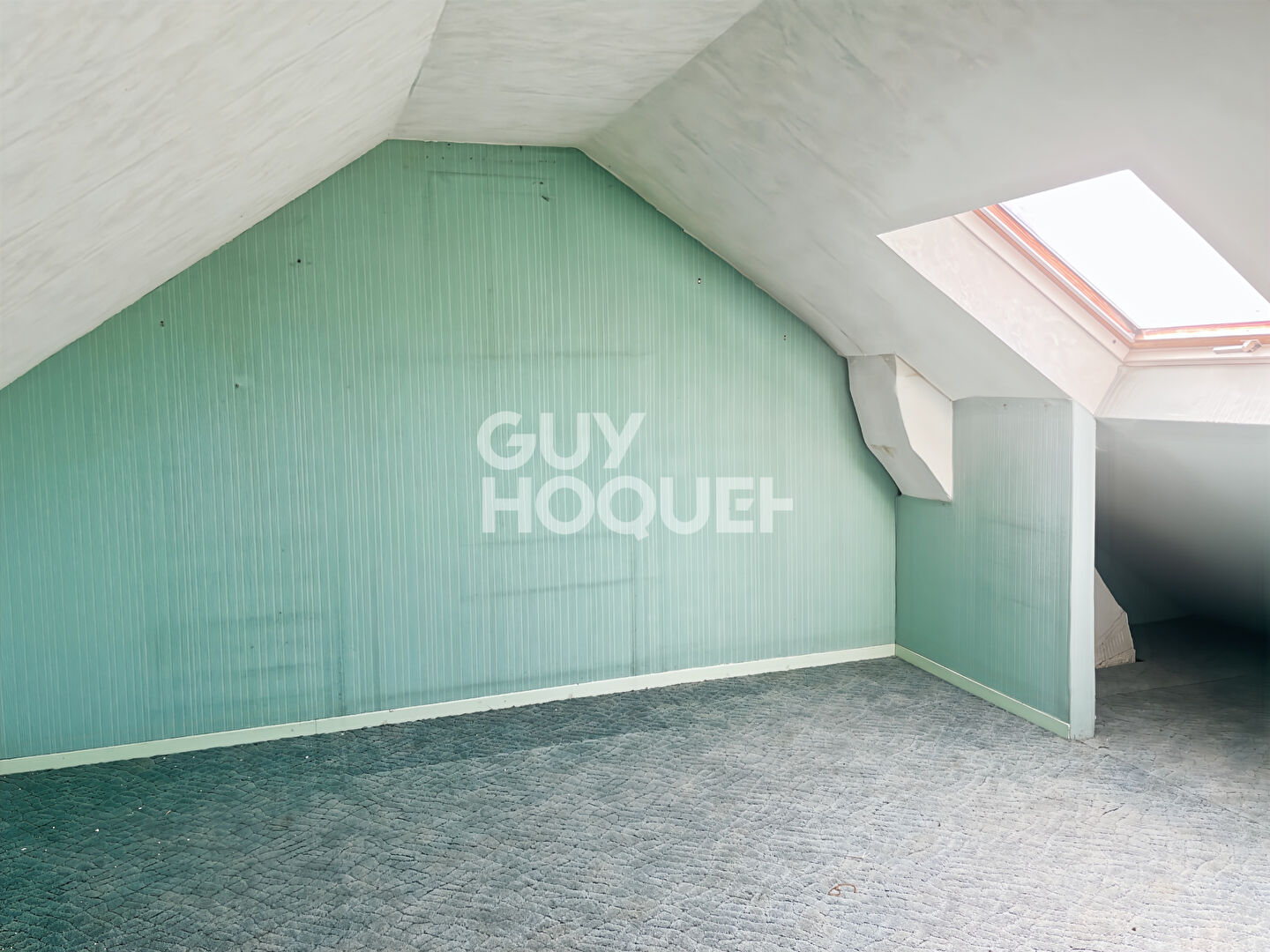Photo 8 — GUY HOQUET GRETZ