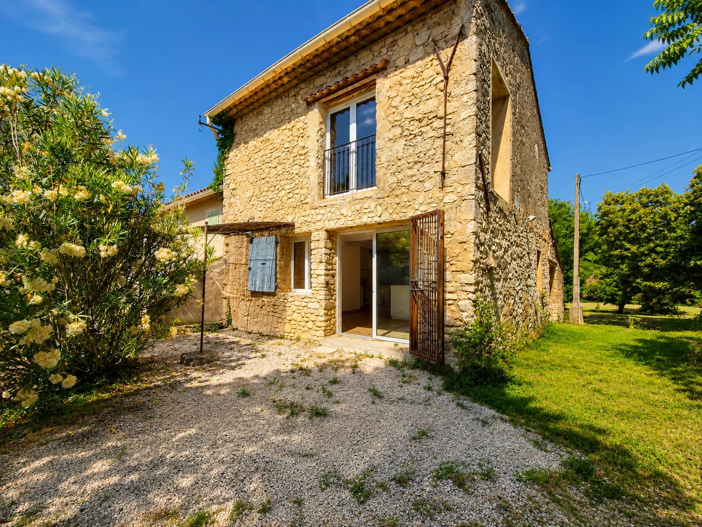 Photo 4 — ENTRE ALPILLES ET LUBERON