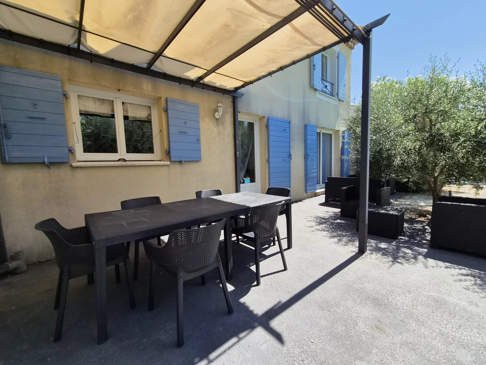 Photo 2 — ENTRE ALPILLES ET LUBERON