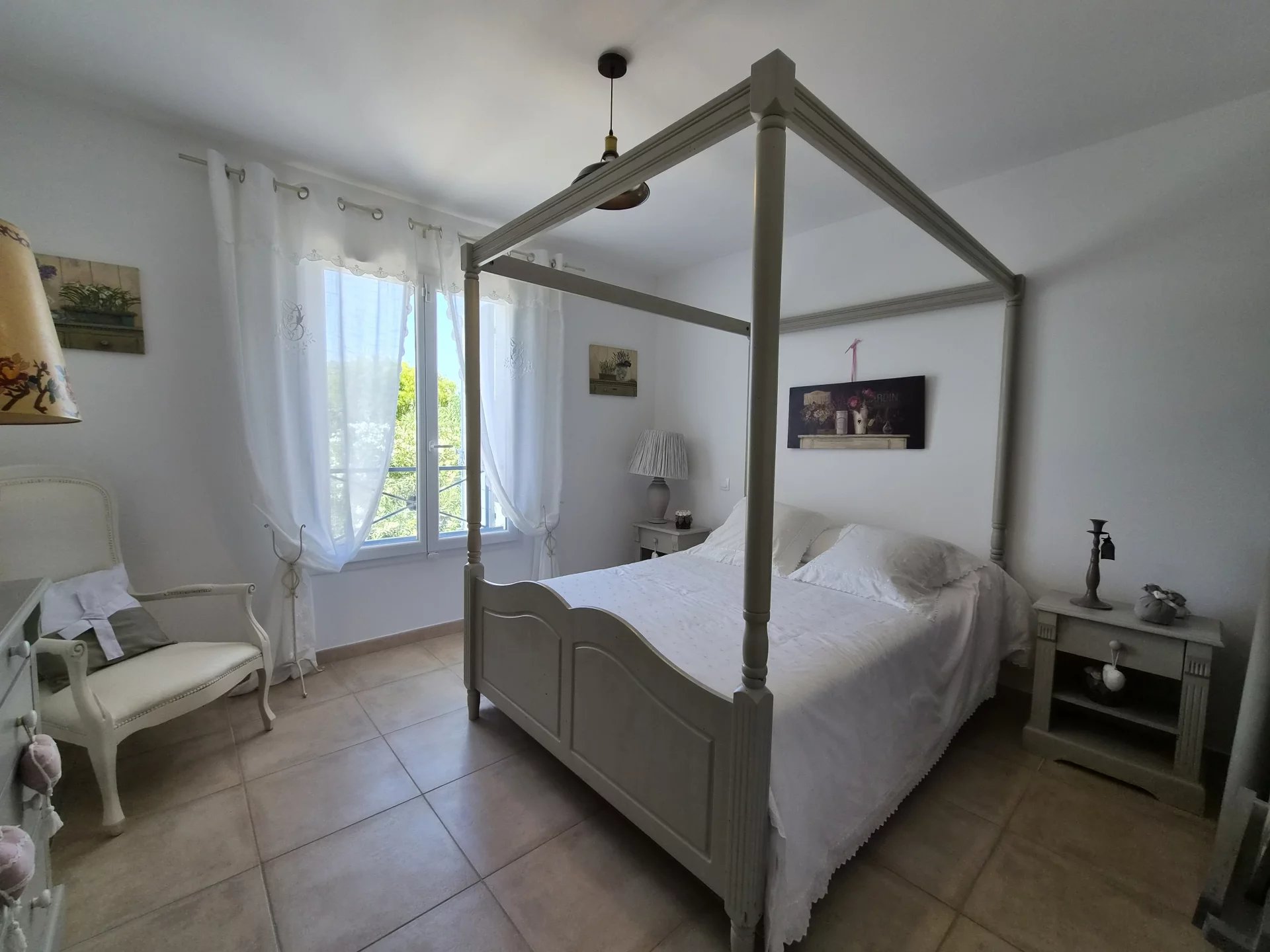 Photo 12 — ENTRE ALPILLES ET LUBERON