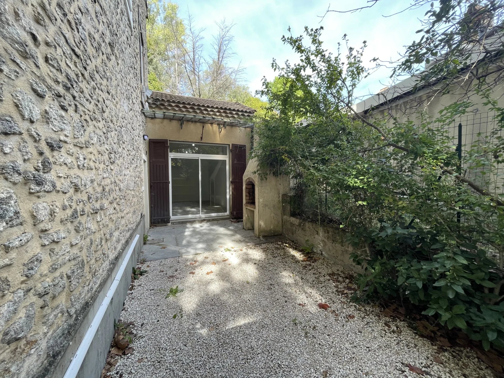 Photo 2 — ENTRE ALPILLES ET LUBERON