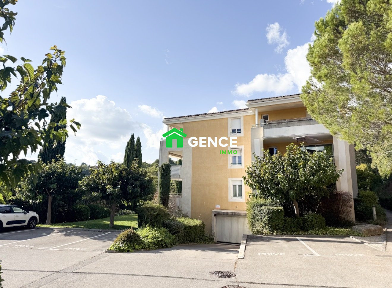 Photo 2 — L'AGENCE Immo