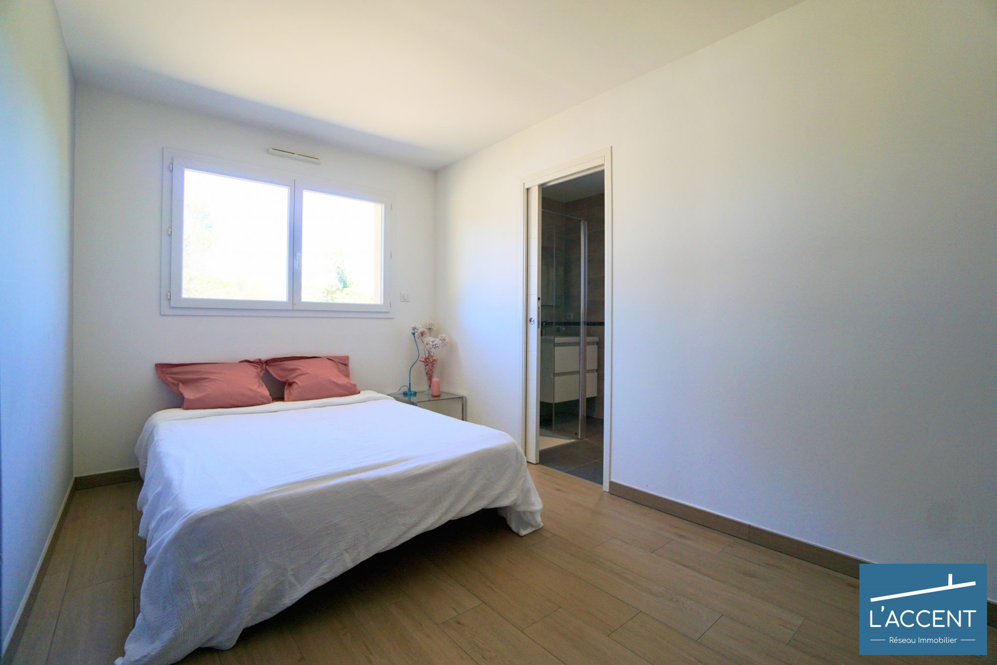 Photo 6 — L'ACCENT