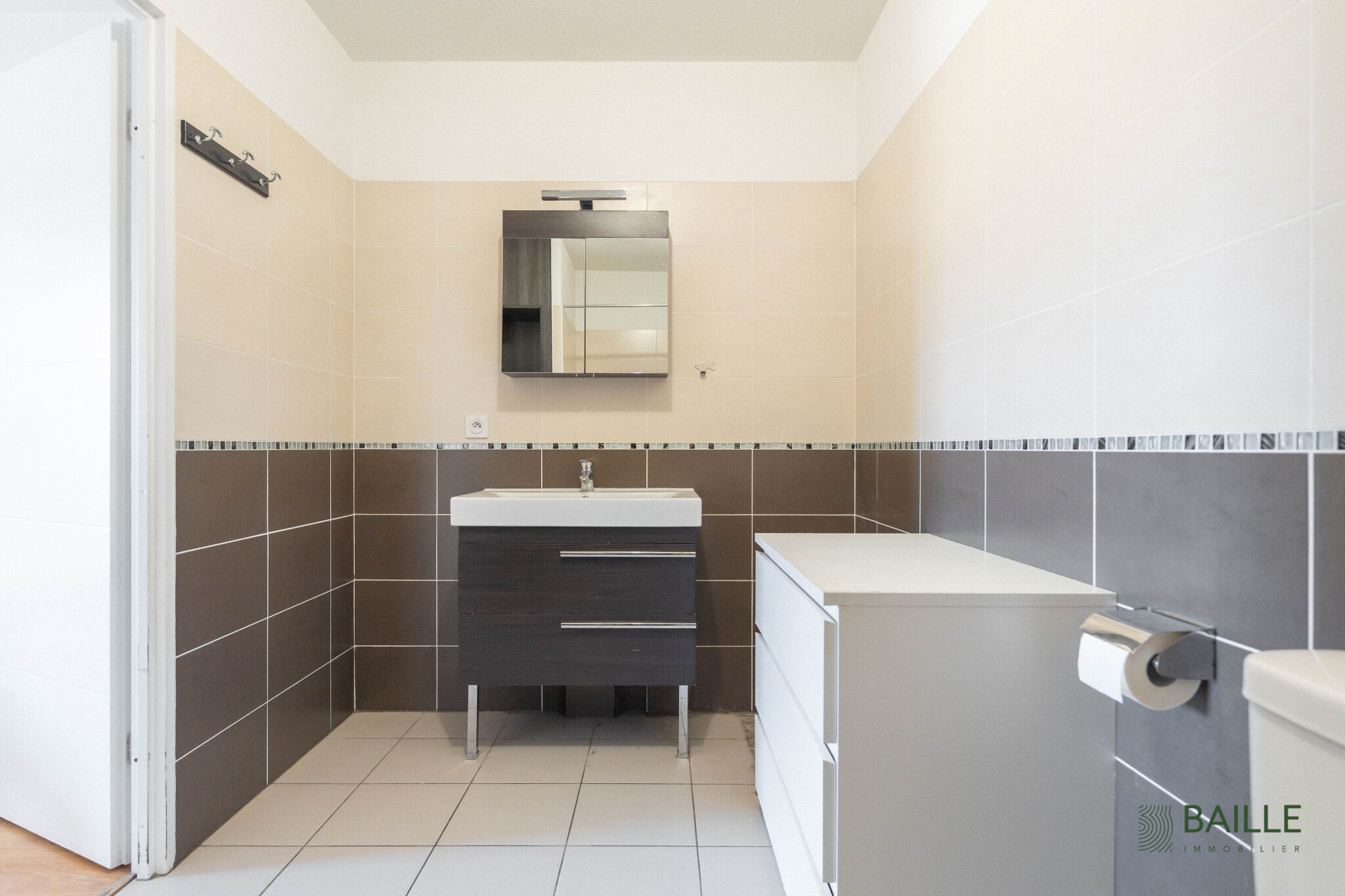 Photo 6 — BAILLE IMMOBILIER