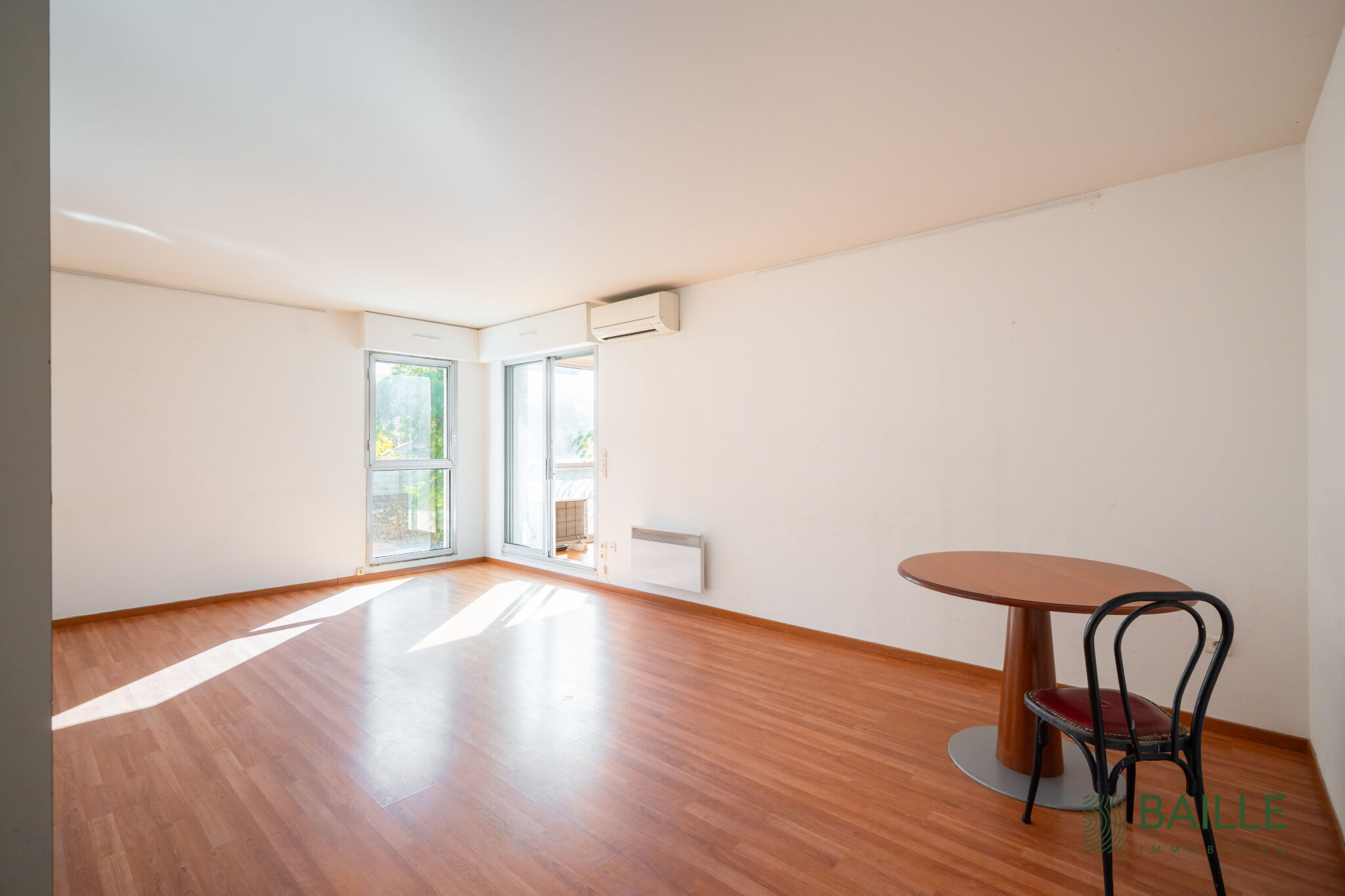 Photo 2 — BAILLE IMMOBILIER