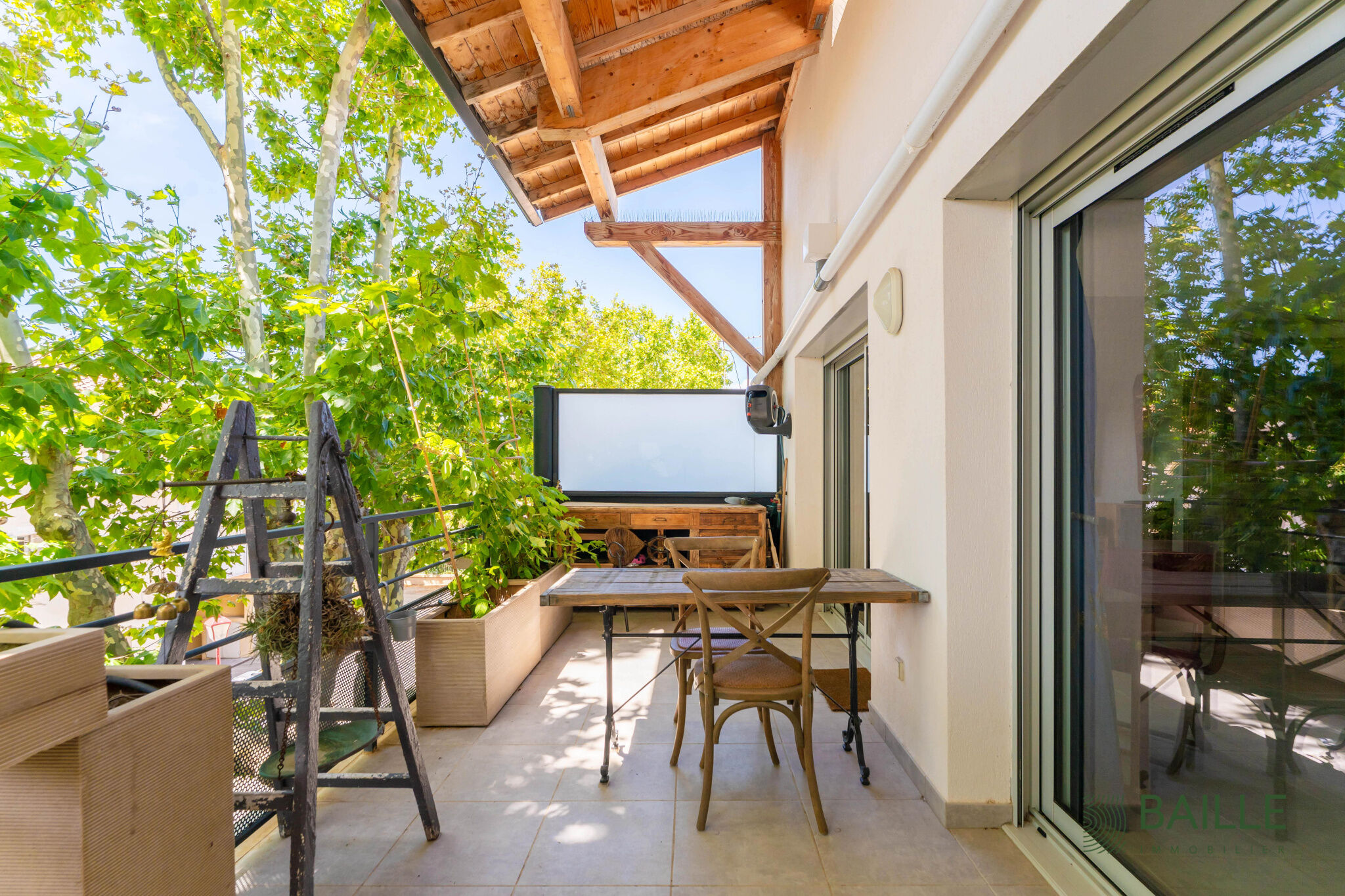 Photo 2 — BAILLE IMMOBILIER