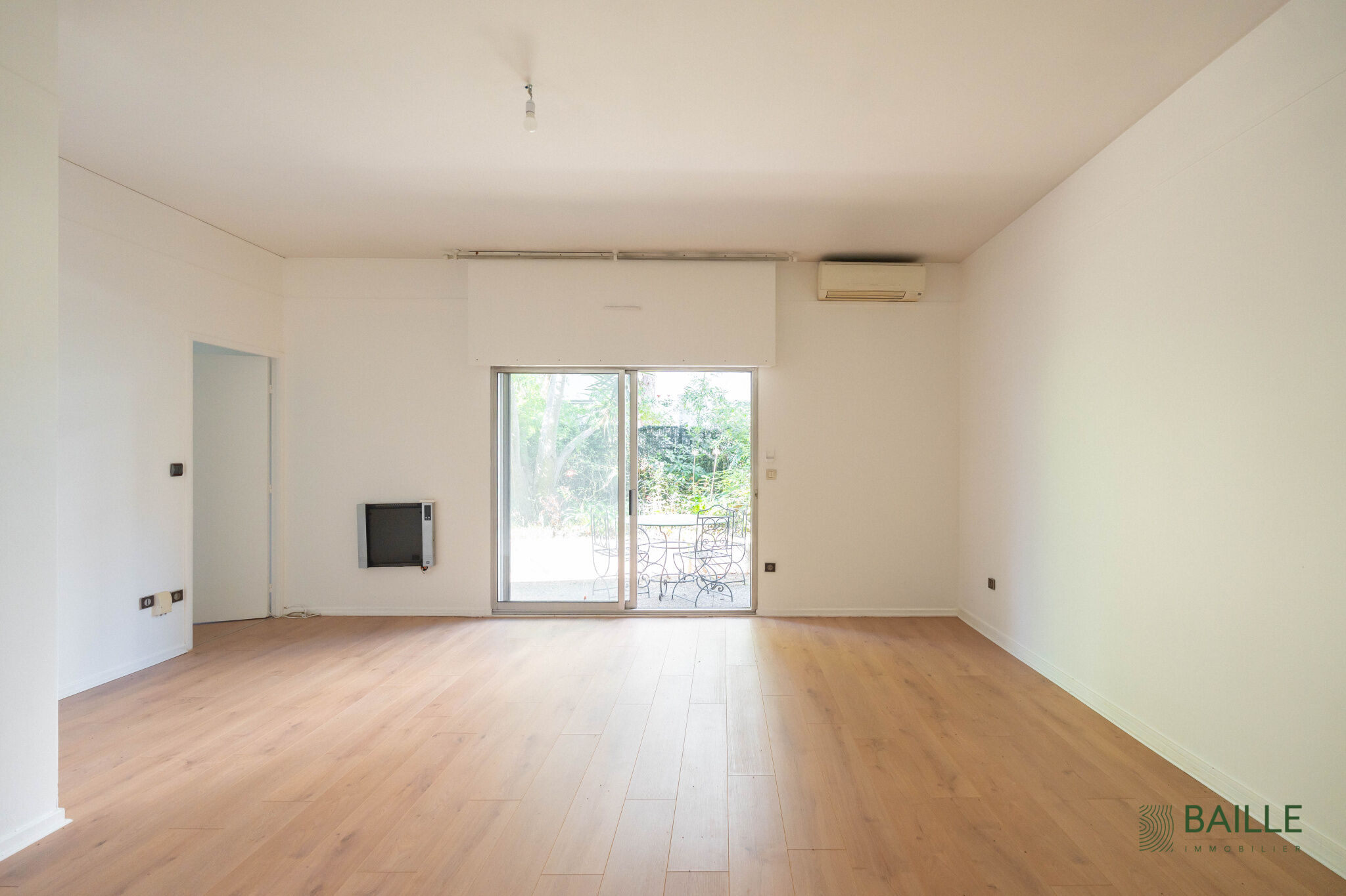Photo 2 — BAILLE IMMOBILIER
