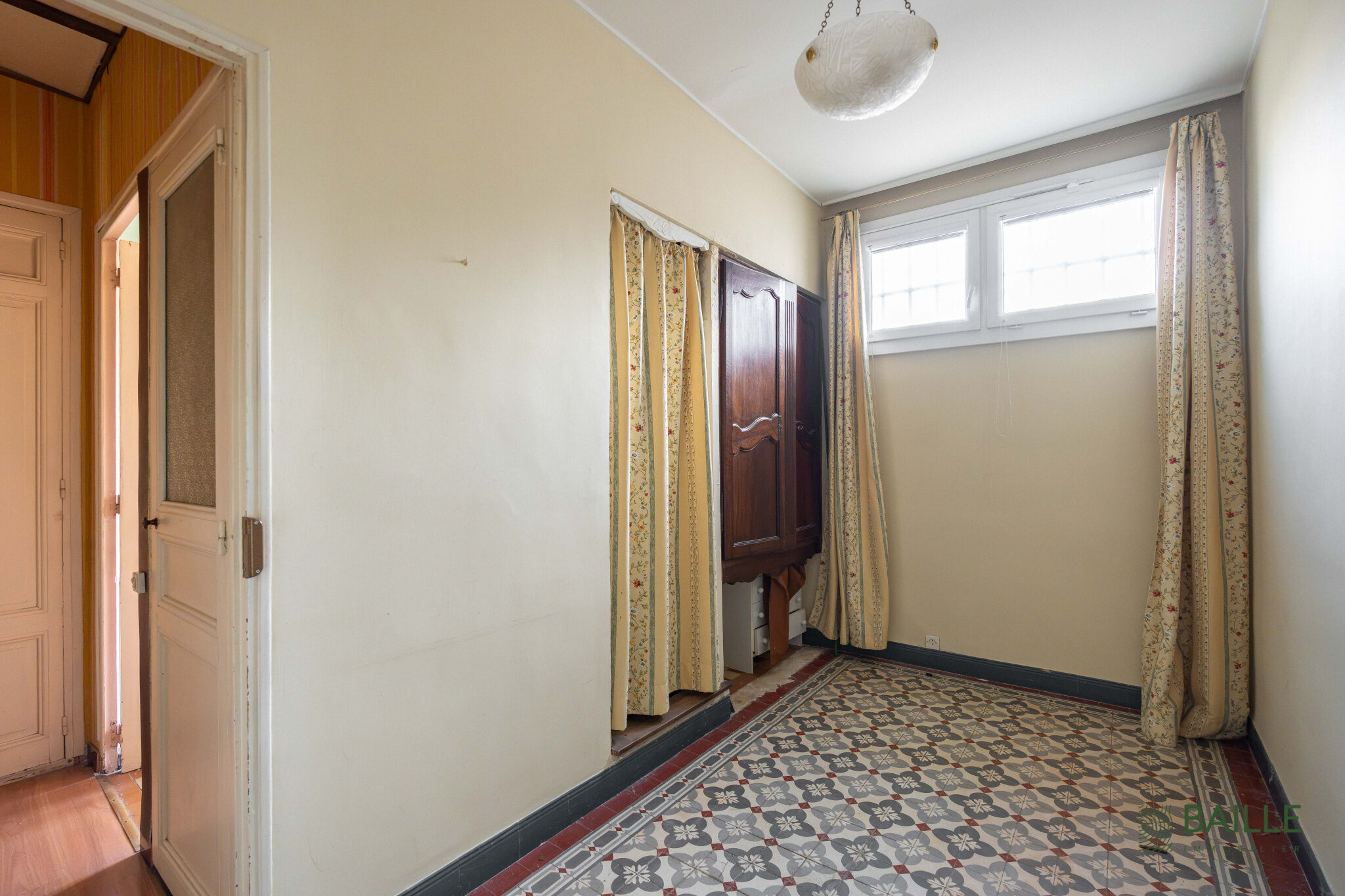 Photo 7 — BAILLE IMMOBILIER