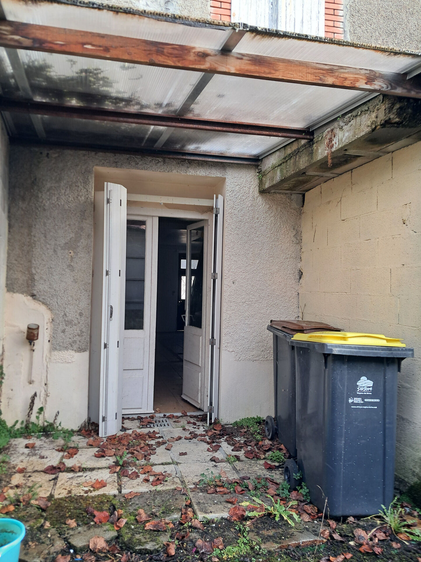 Photo 2 — IMMO COUR ET JARDIN