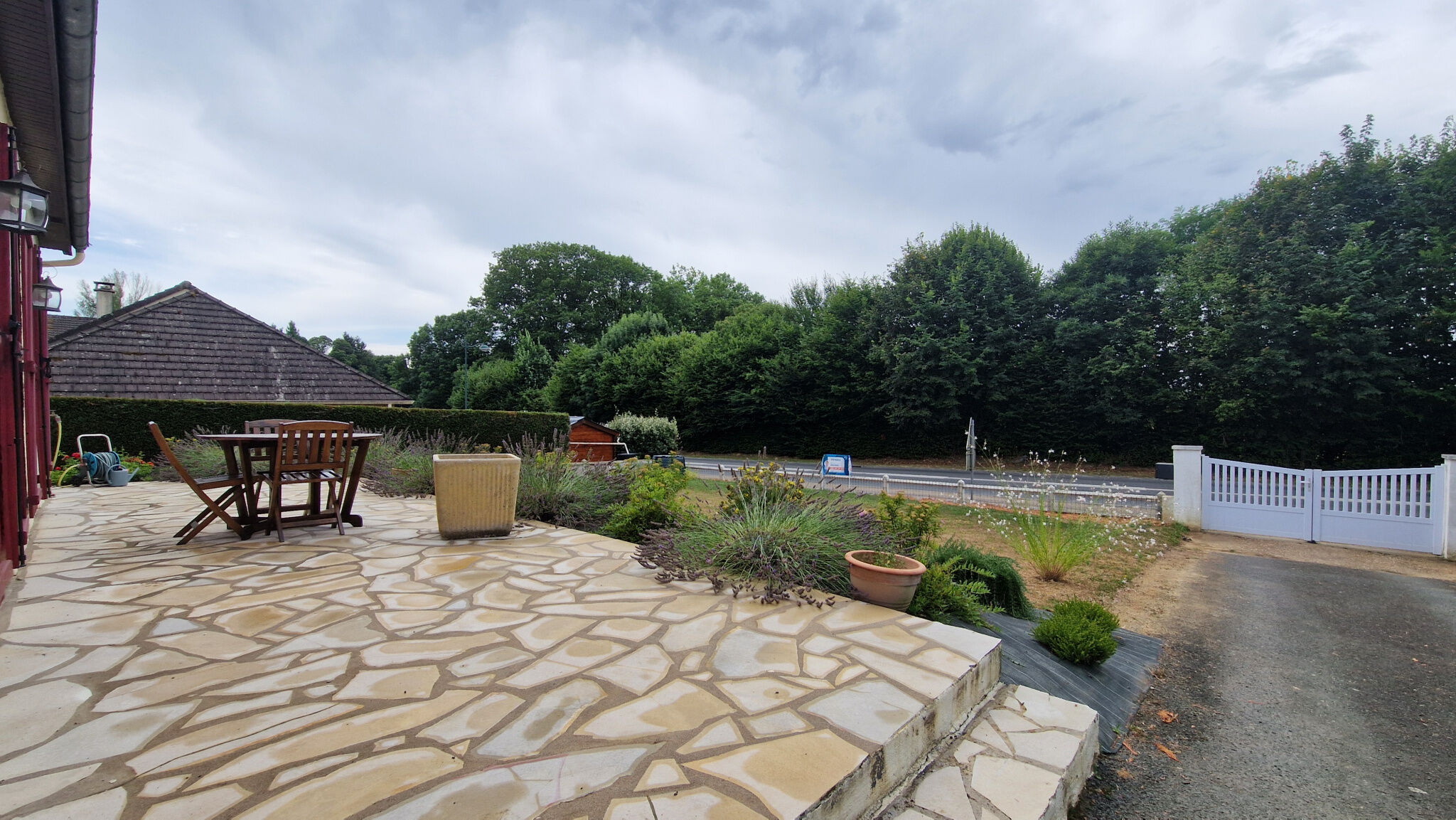 Photo 8 — IMMO COUR ET JARDIN