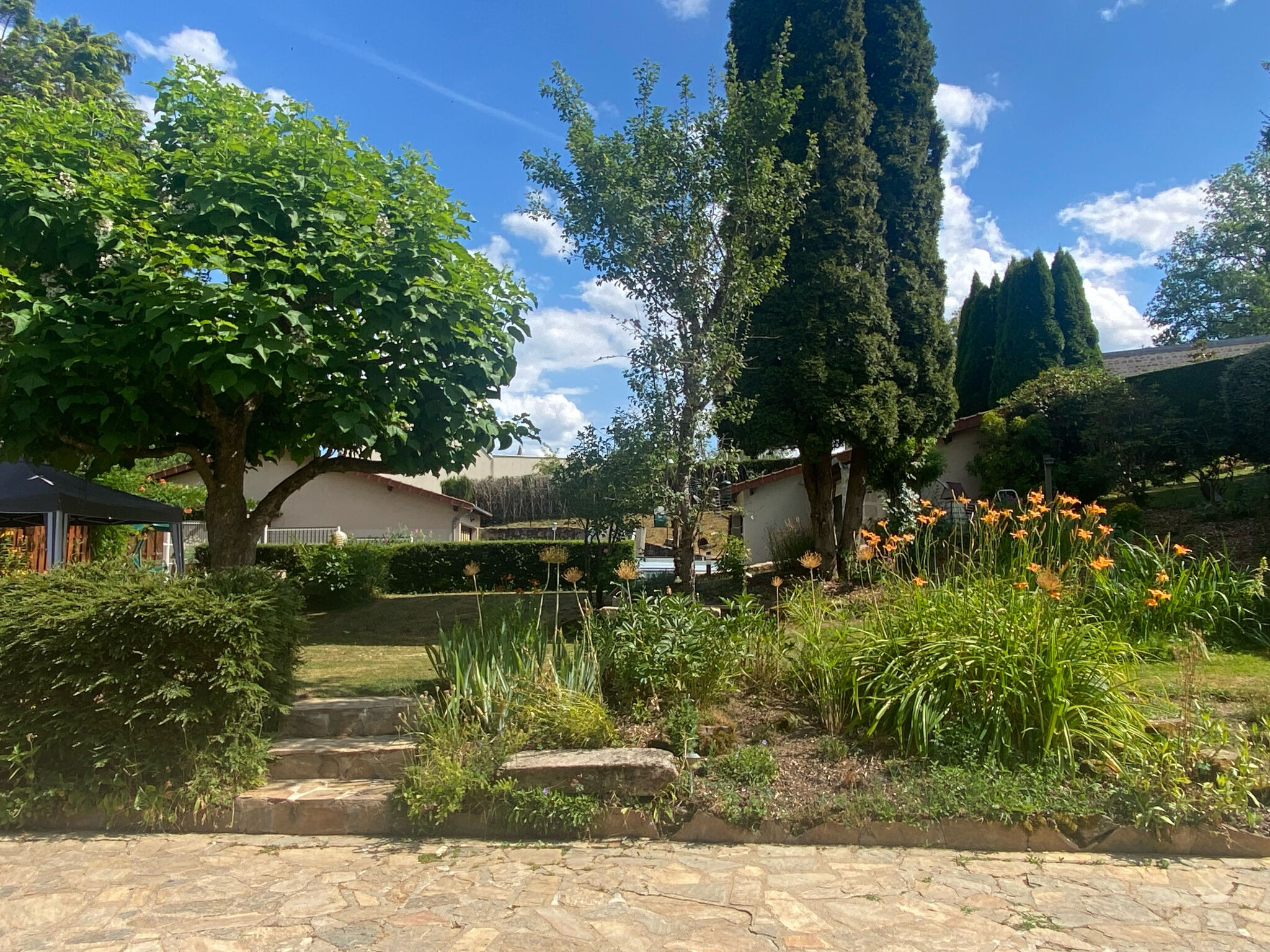Photo 11 — IMMO COUR ET JARDIN