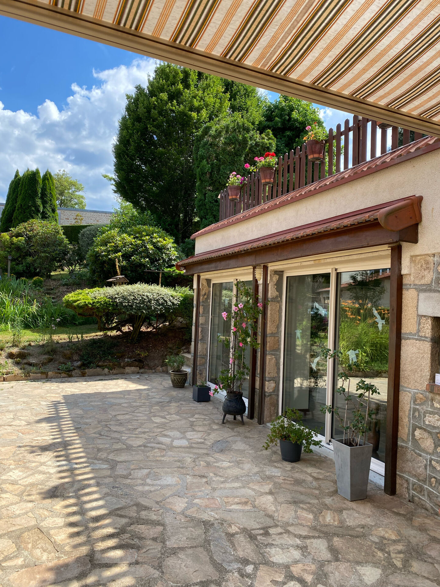 Photo 3 — IMMO COUR ET JARDIN