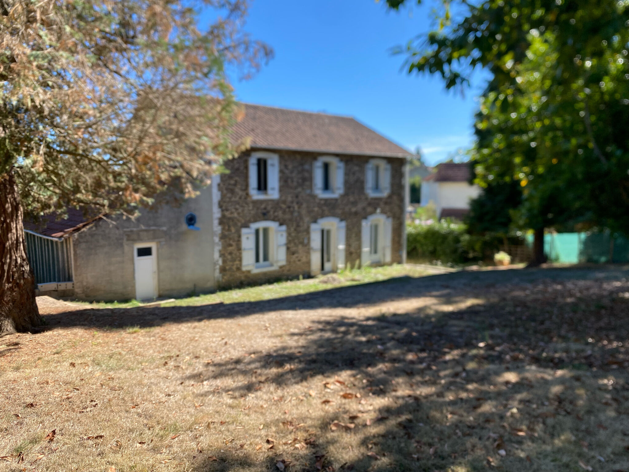 Photo 4 — IMMO COUR ET JARDIN