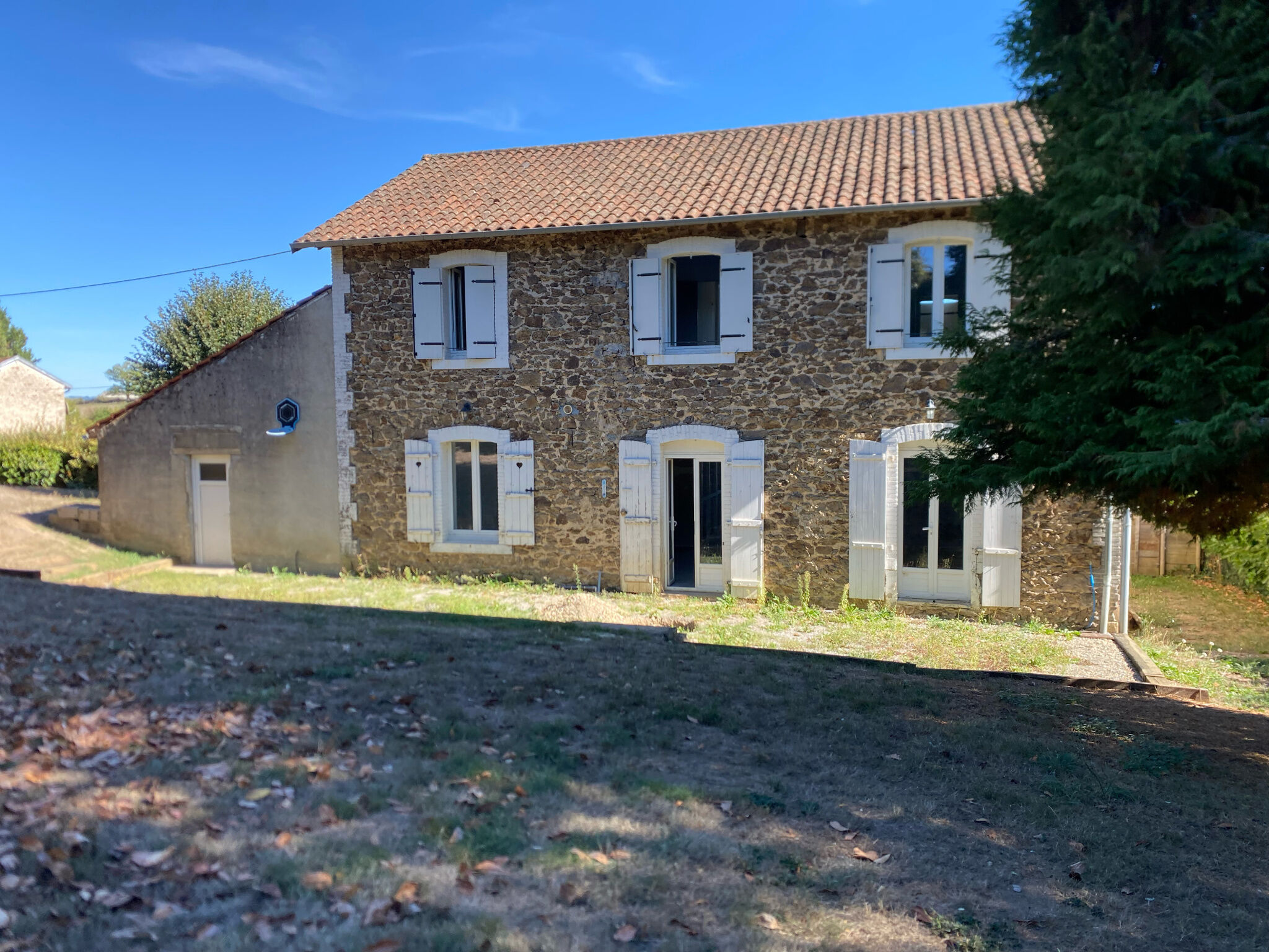 Photo 16 — IMMO COUR ET JARDIN