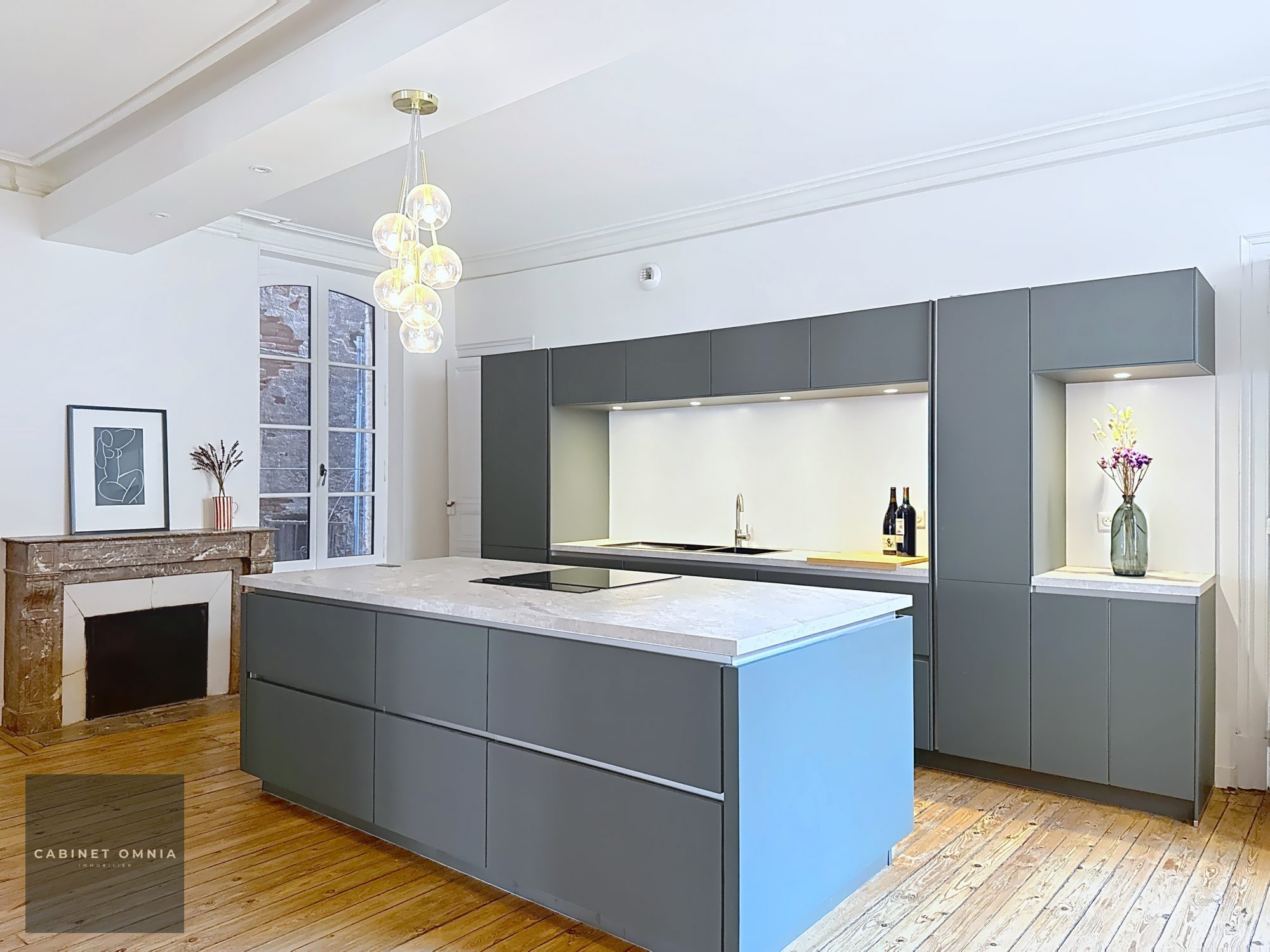 Photo 5 — Cabinet OMNIA