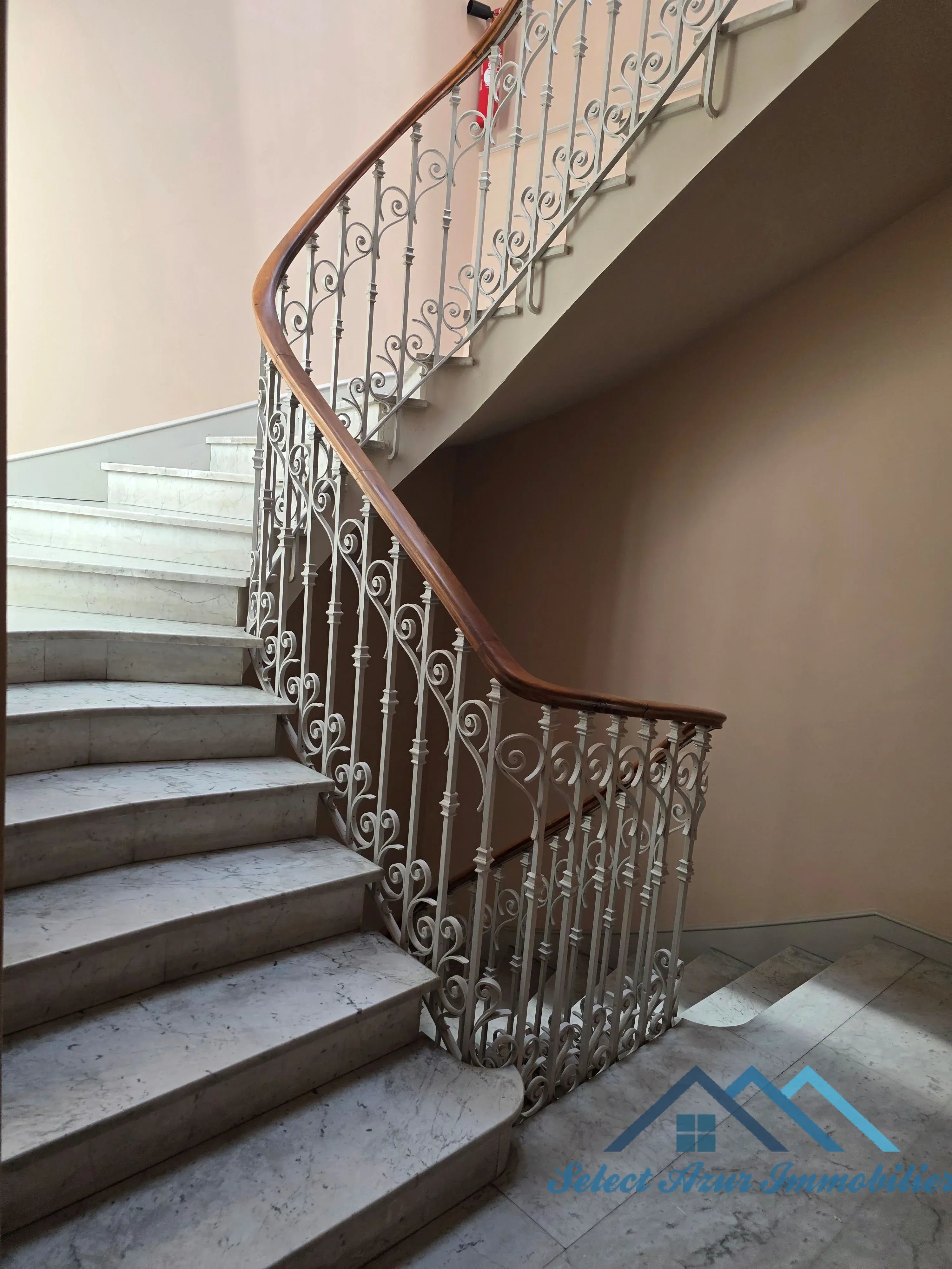 Photo 8 — SELECT AZUR IMMOBIILIER