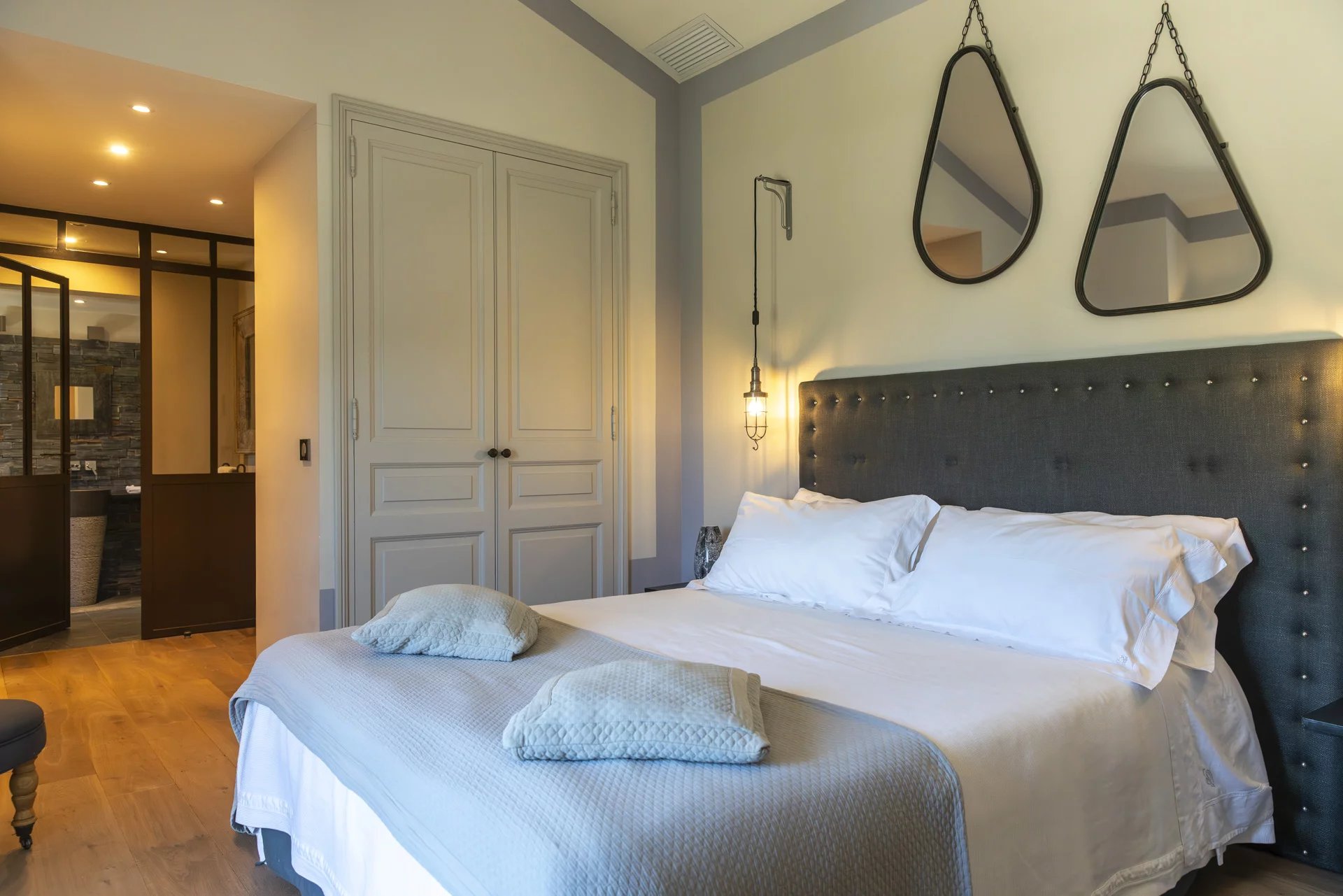 Photo 21 — PRIOR LUXURY HOUSE