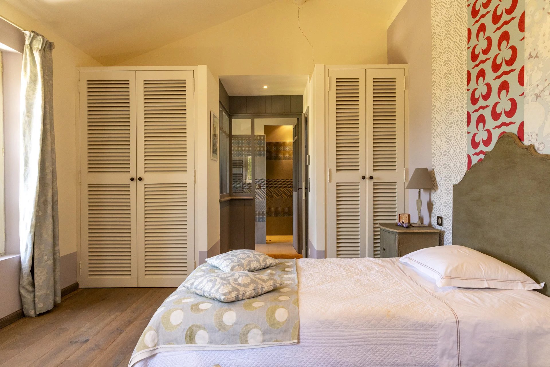 Photo 18 — PRIOR LUXURY HOUSE