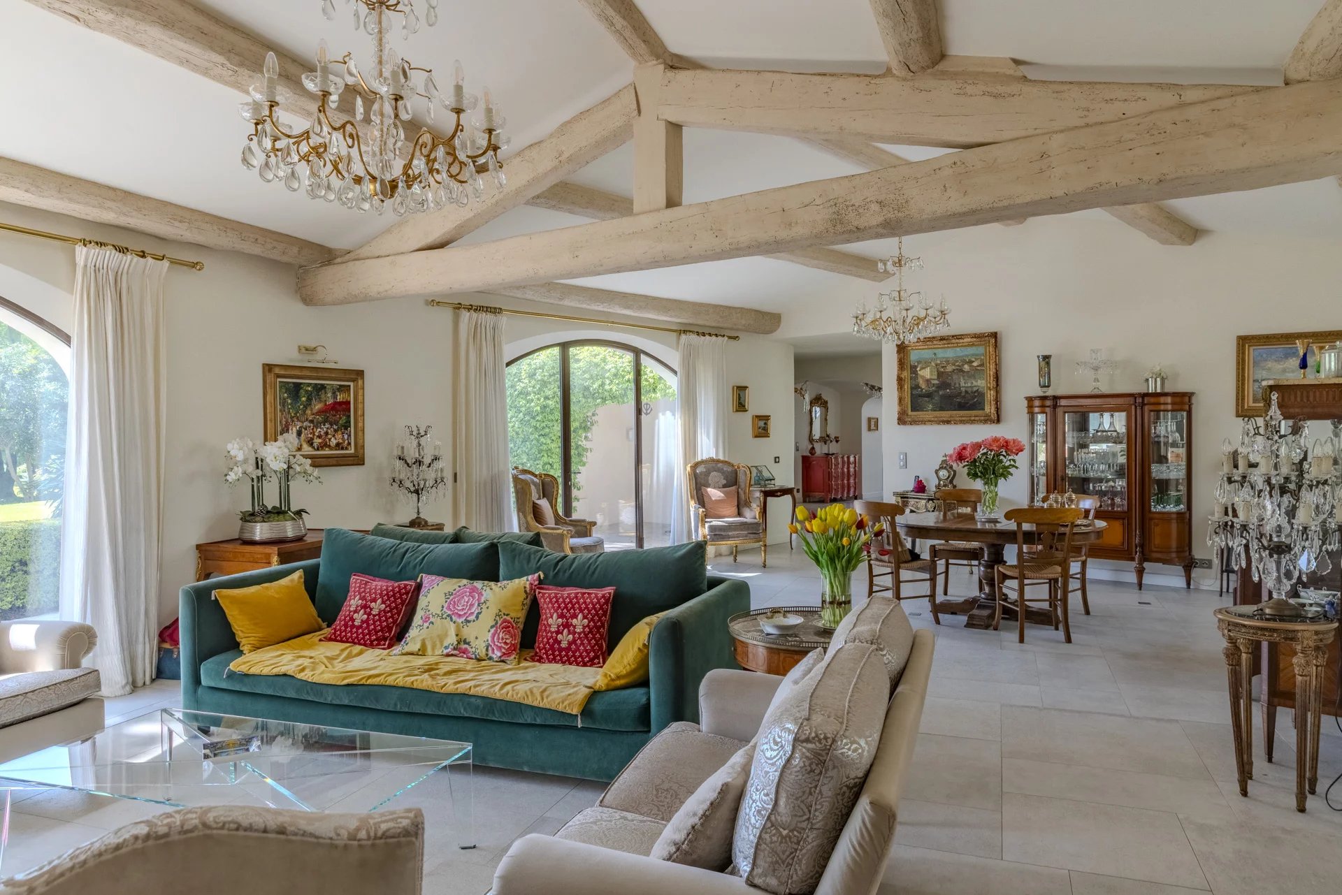 Photo 11 — PRIOR LUXURY HOUSE