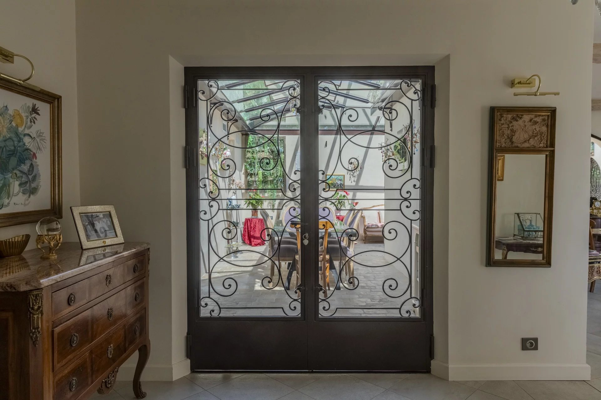 Photo 12 — PRIOR LUXURY HOUSE