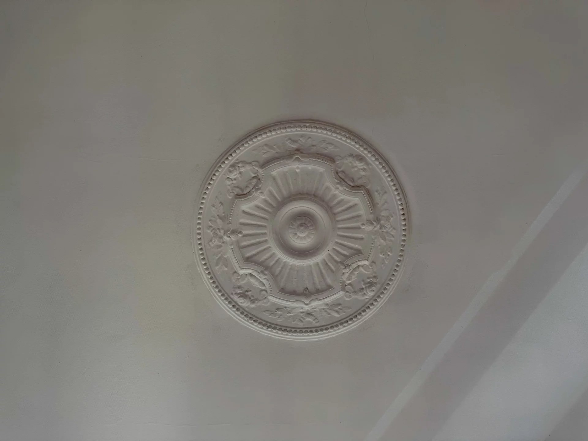 Photo 5 — PRIOR LUXURY HOUSE