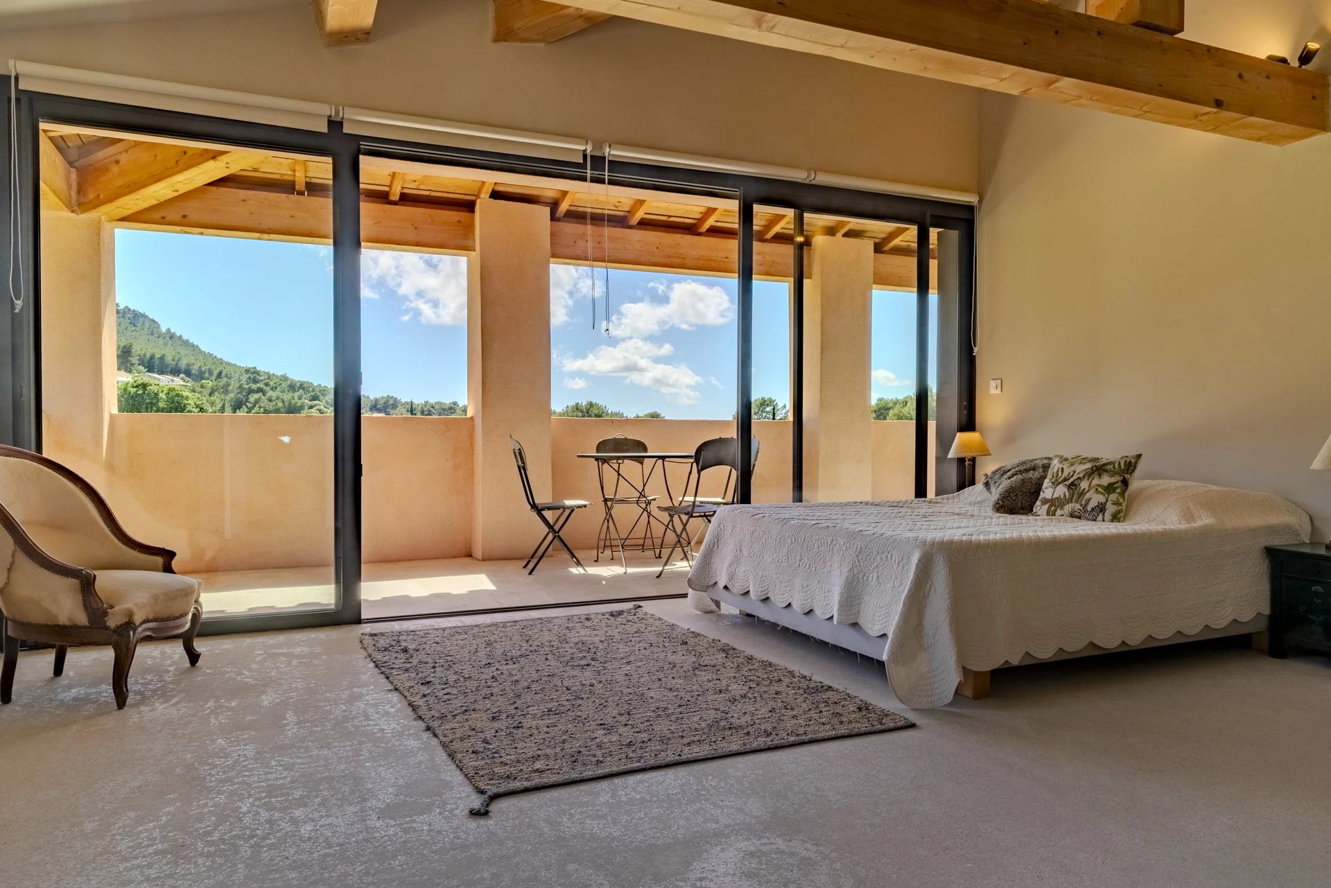 Photo 10 — PRIOR LUXURY HOUSE