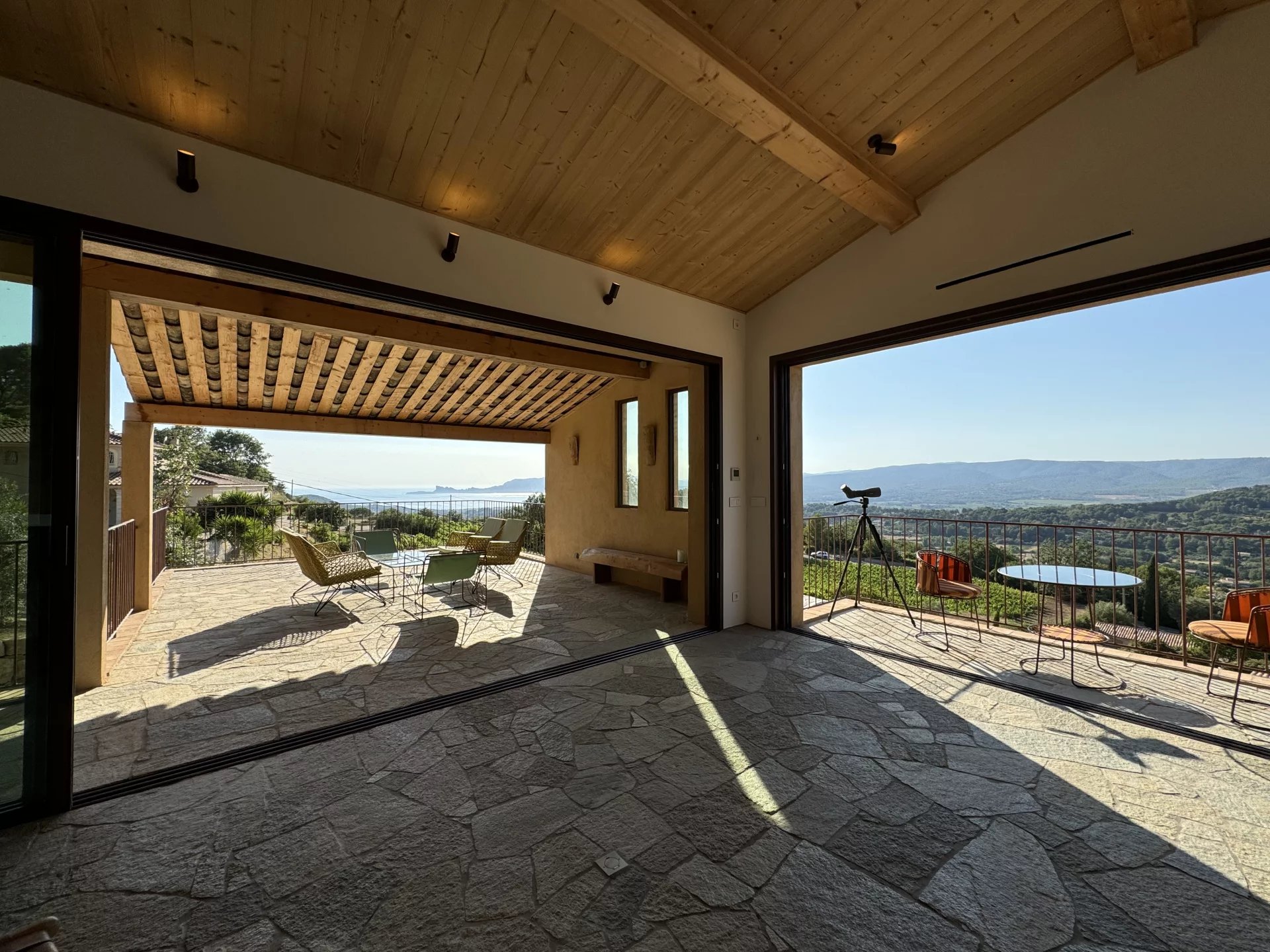 Photo 10 — PRIOR LUXURY HOUSE
