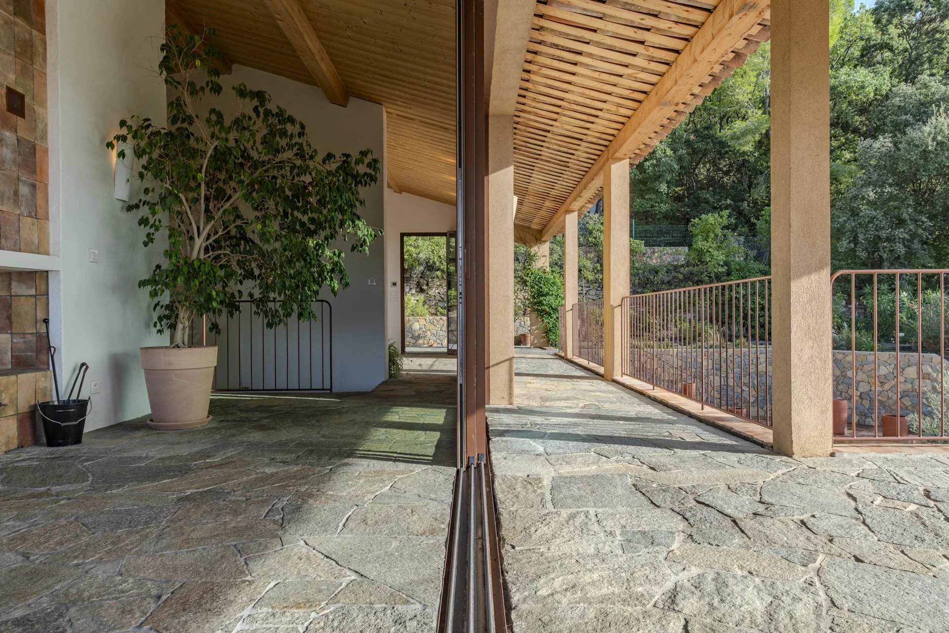 Photo 15 — PRIOR LUXURY HOUSE