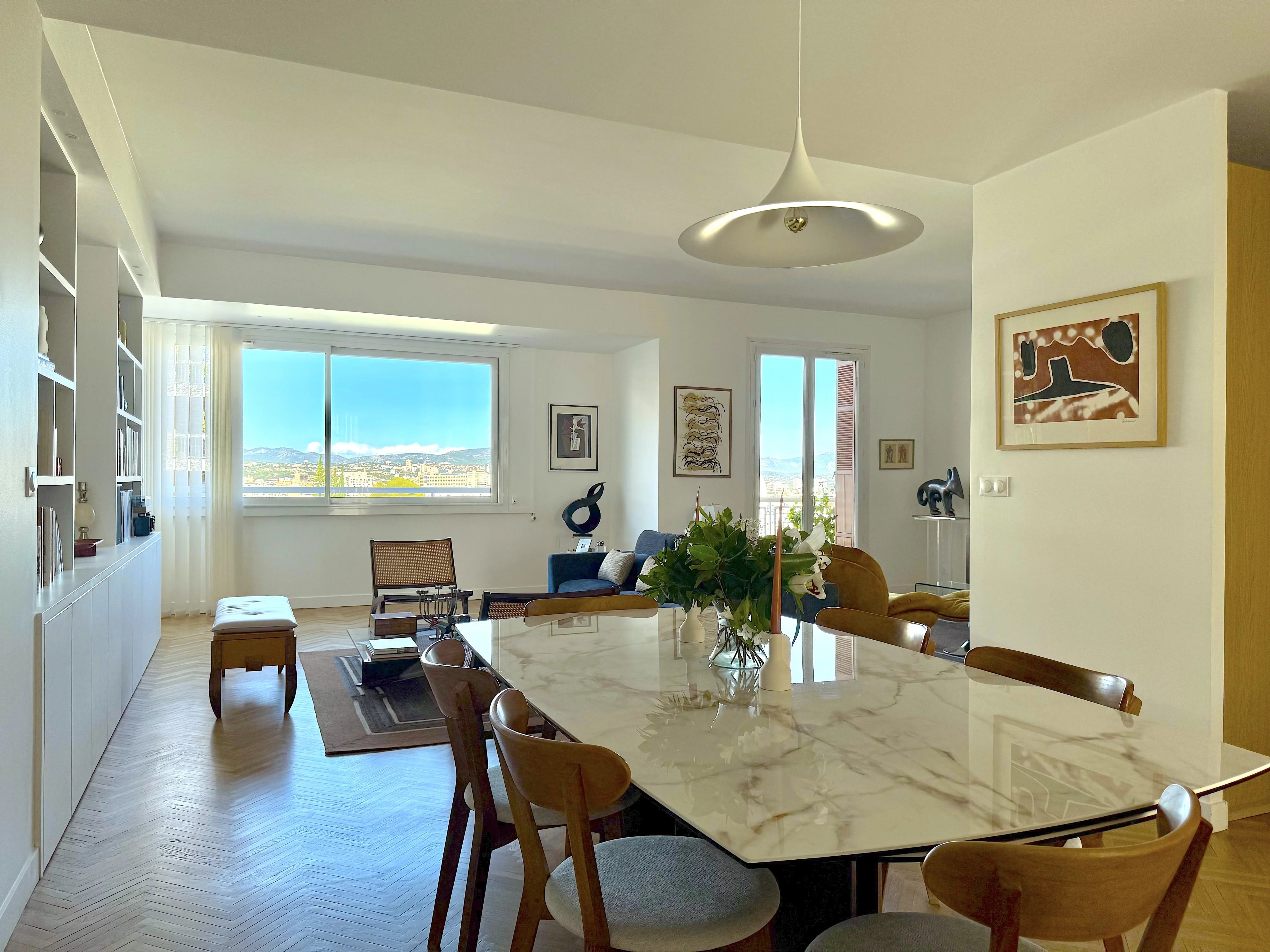 Photo 4 — PRIOR LUXURY HOUSE