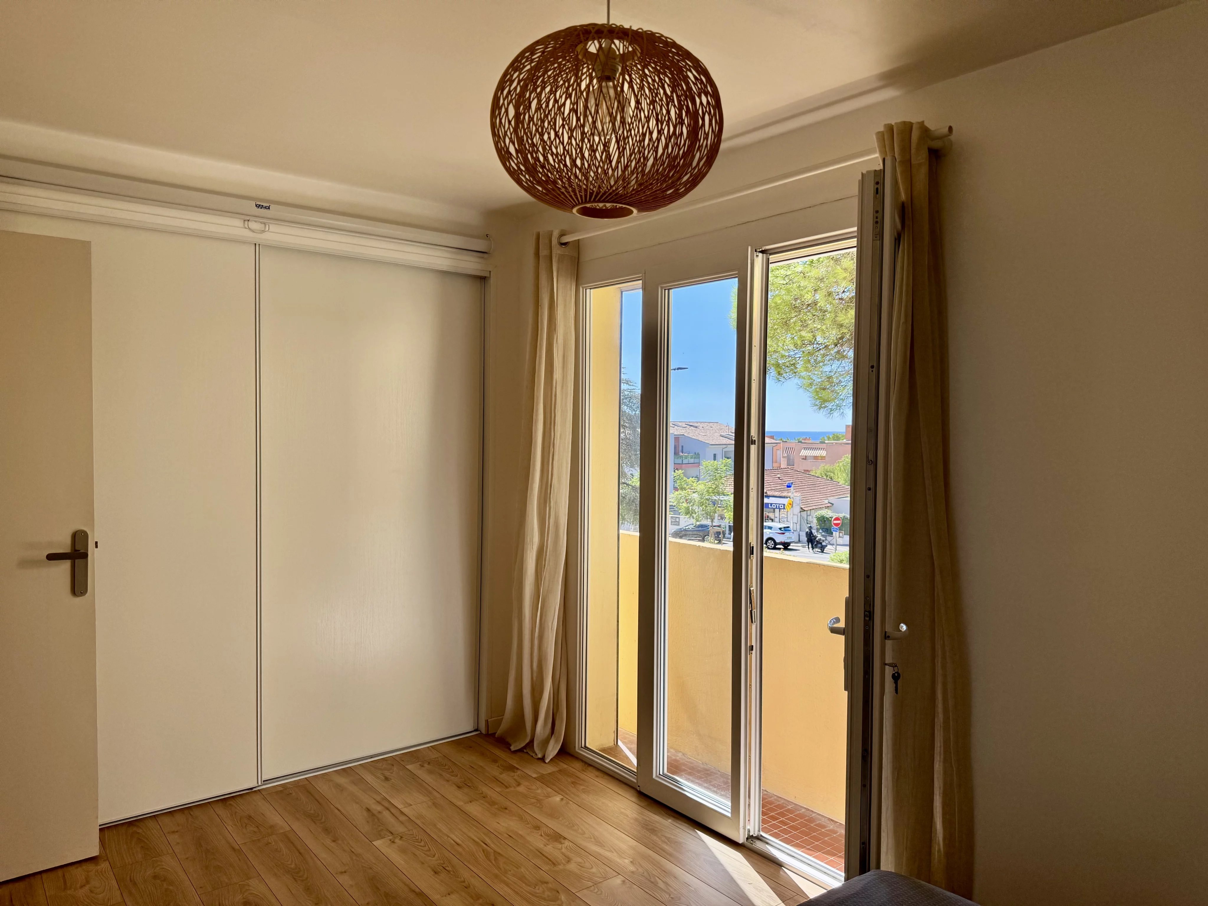 Photo 7 — PRIOR LUXURY HOUSE