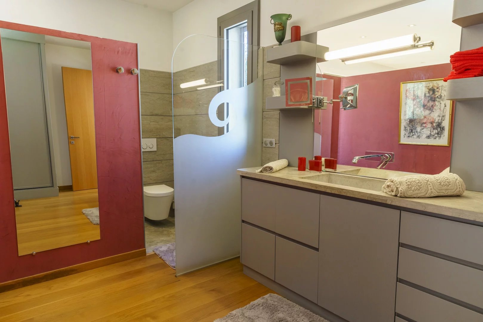 Photo 9 — PRIOR LUXURY HOUSE