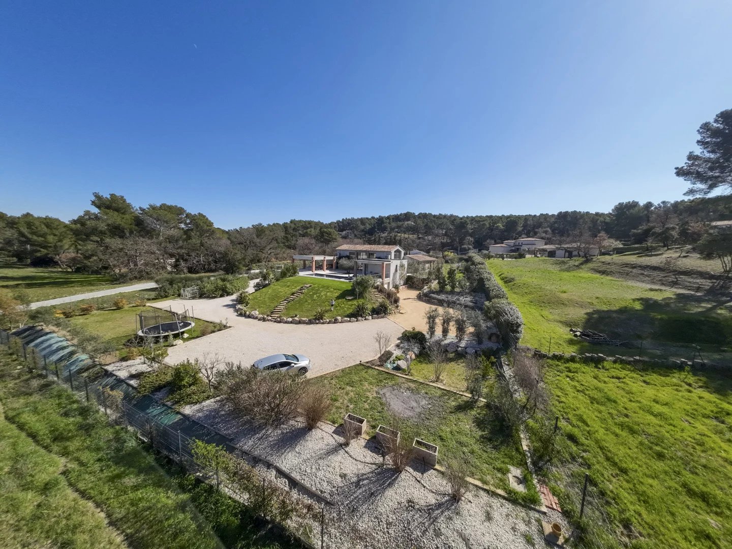 Photo 10 — PRIOR LUXURY HOUSE