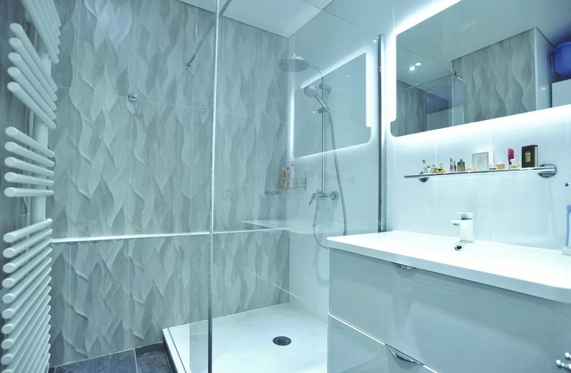 Photo 8 — PRIOR LUXURY HOUSE