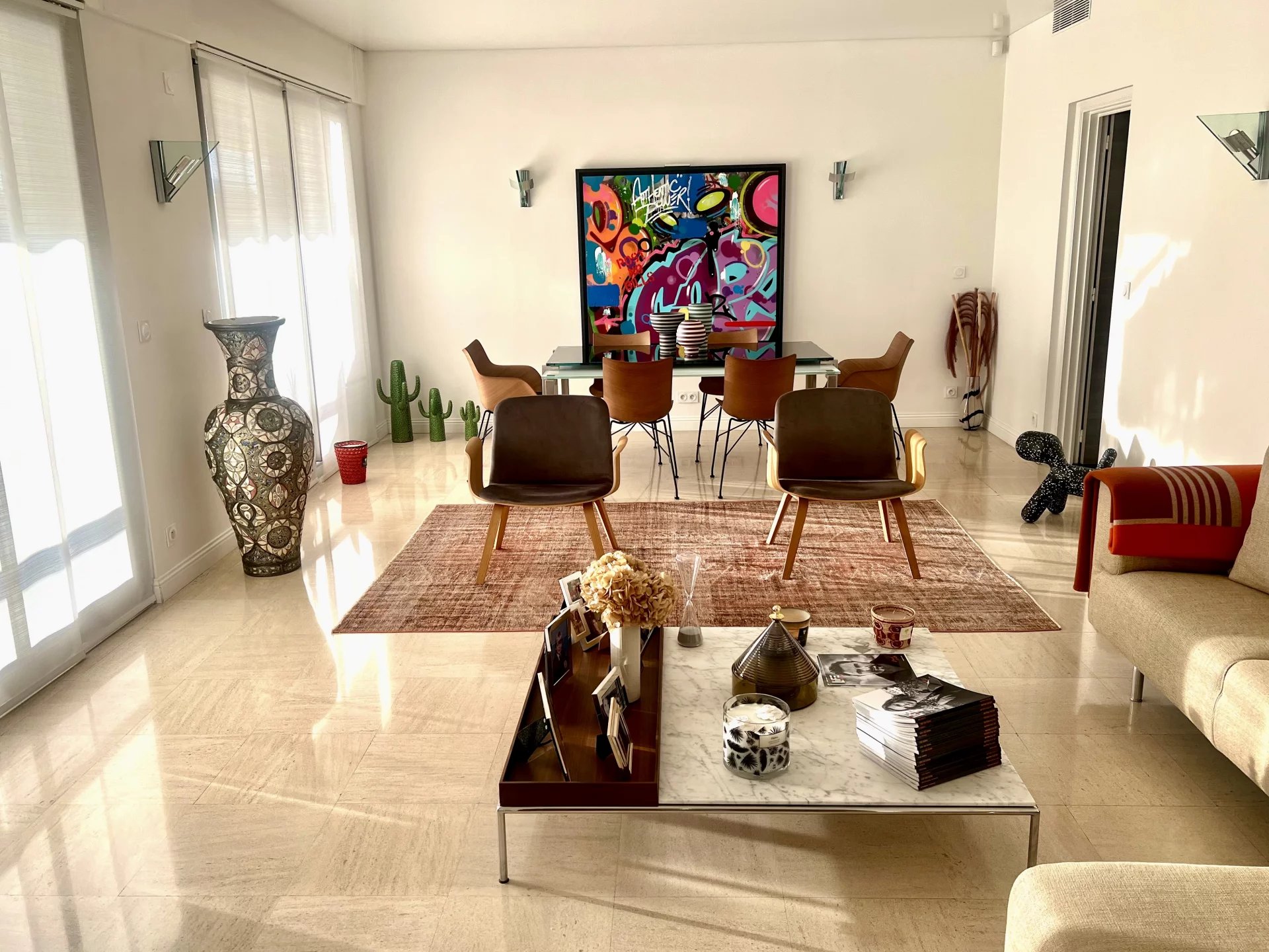 Photo 5 — PRIOR LUXURY HOUSE