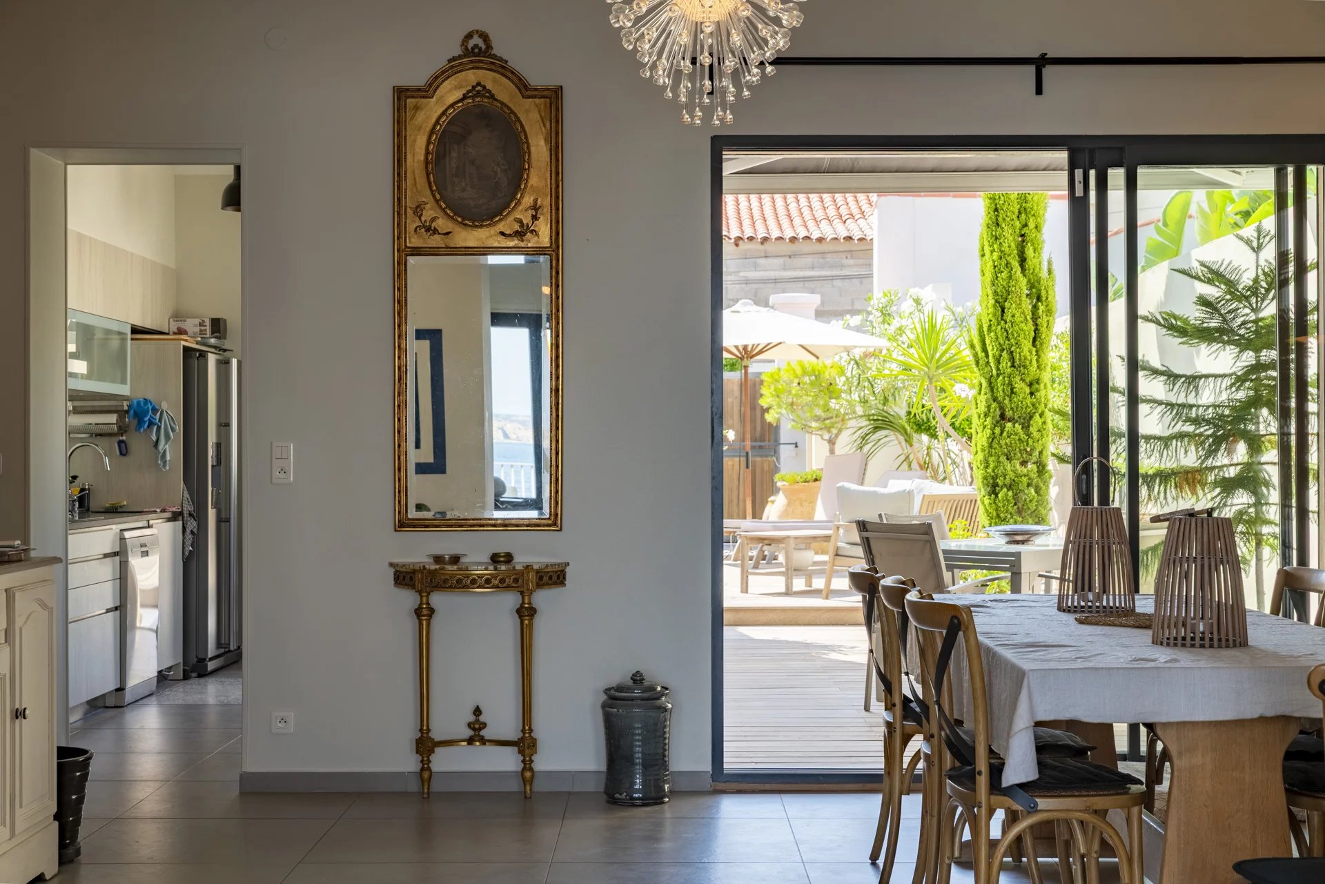 Photo 11 — PRIOR LUXURY HOUSE