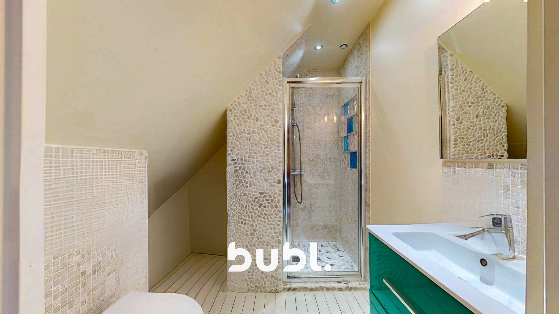 Photo 17 — Bubl
