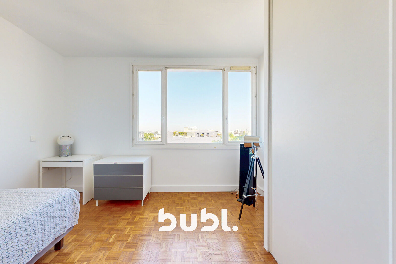 Photo 11 — Bubl