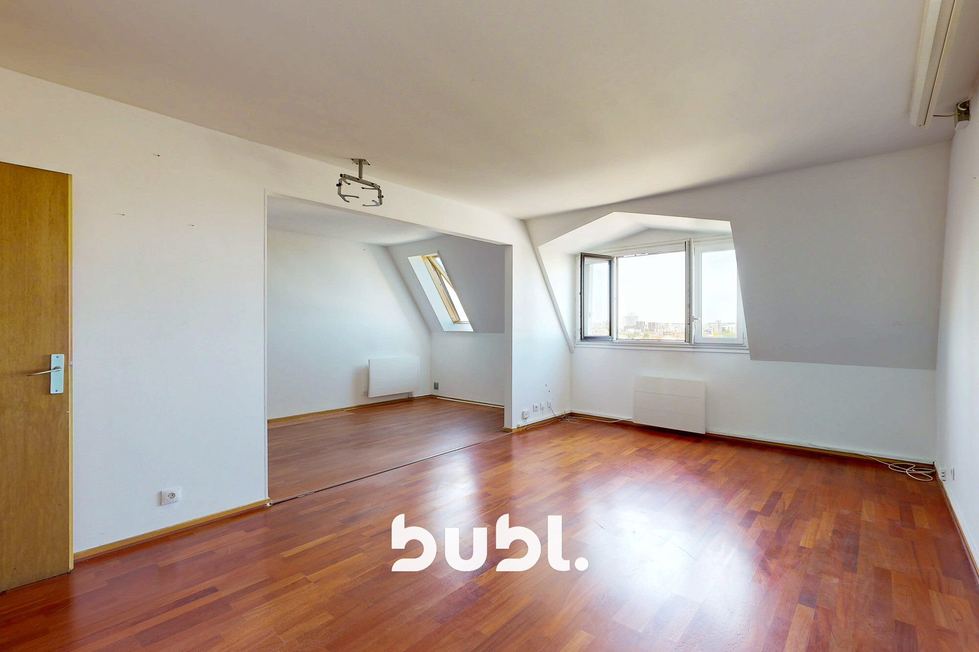 Photo 2 — Bubl